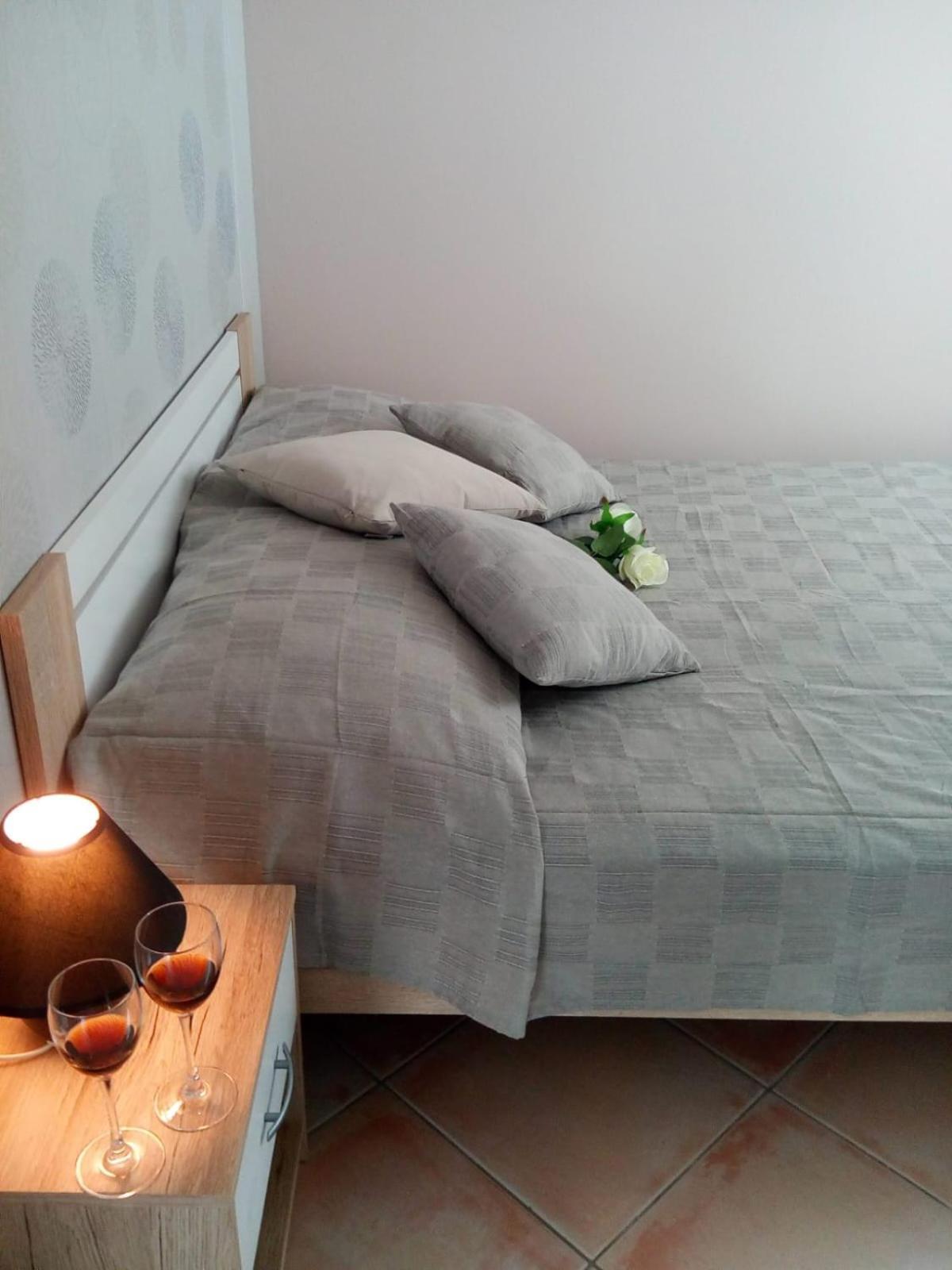 Apartmani Tudek วีร์ ภายนอก รูปภาพ