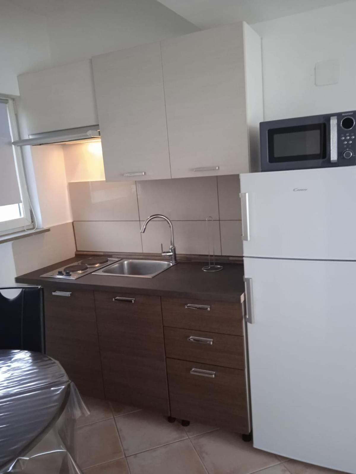 Apartmani Tudek วีร์ ภายนอก รูปภาพ