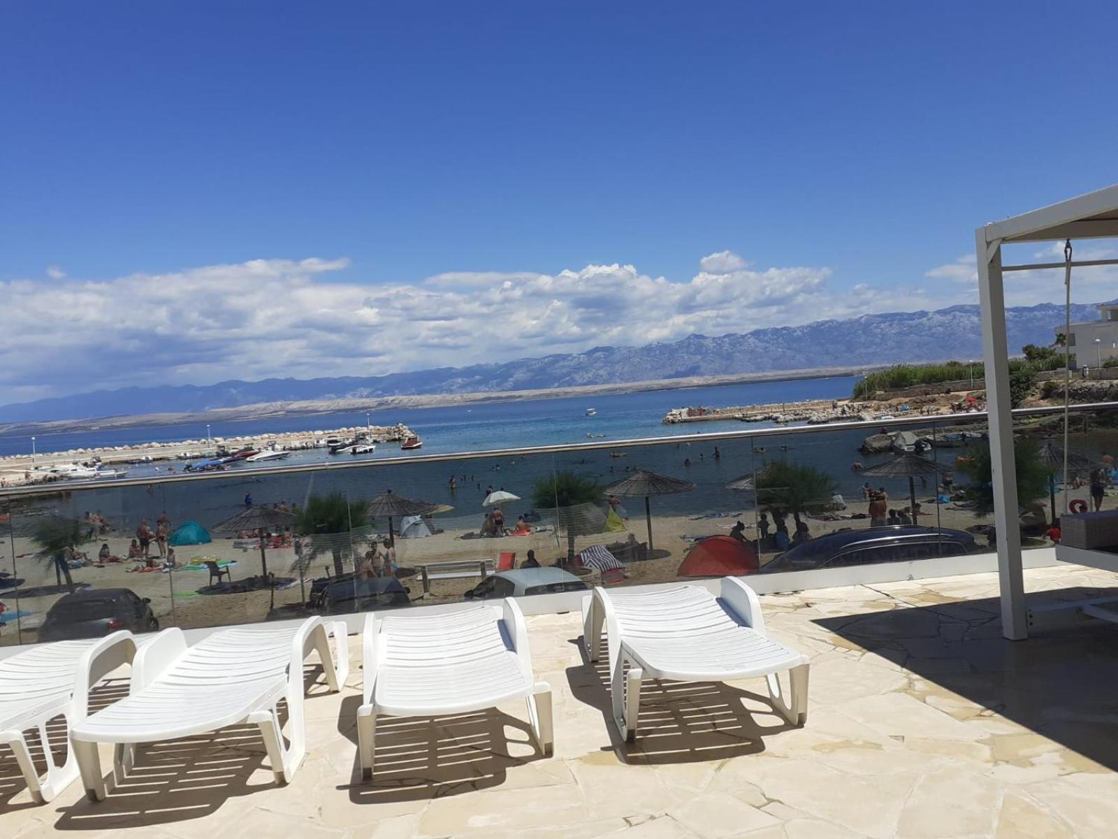 Apartmani Tudek วีร์ ภายนอก รูปภาพ