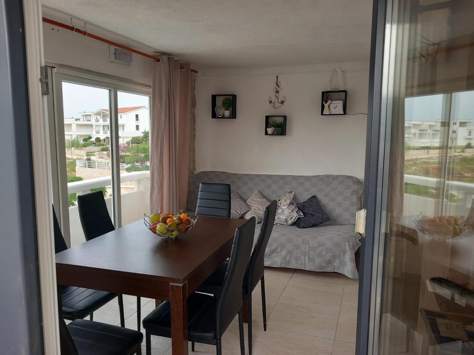 Apartmani Tudek วีร์ ภายนอก รูปภาพ
