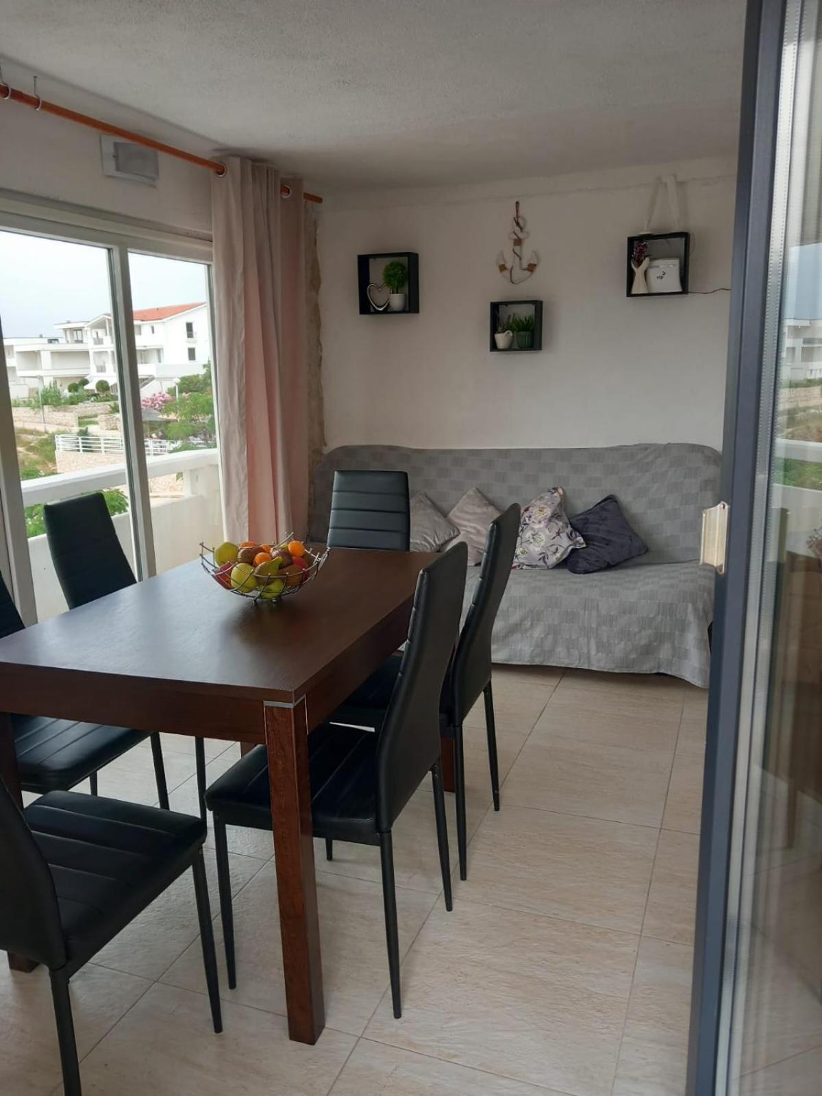 Apartmani Tudek วีร์ ภายนอก รูปภาพ