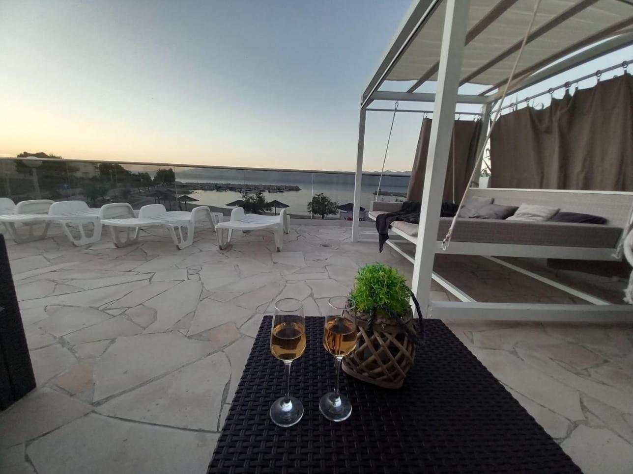 Apartmani Tudek วีร์ ภายนอก รูปภาพ
