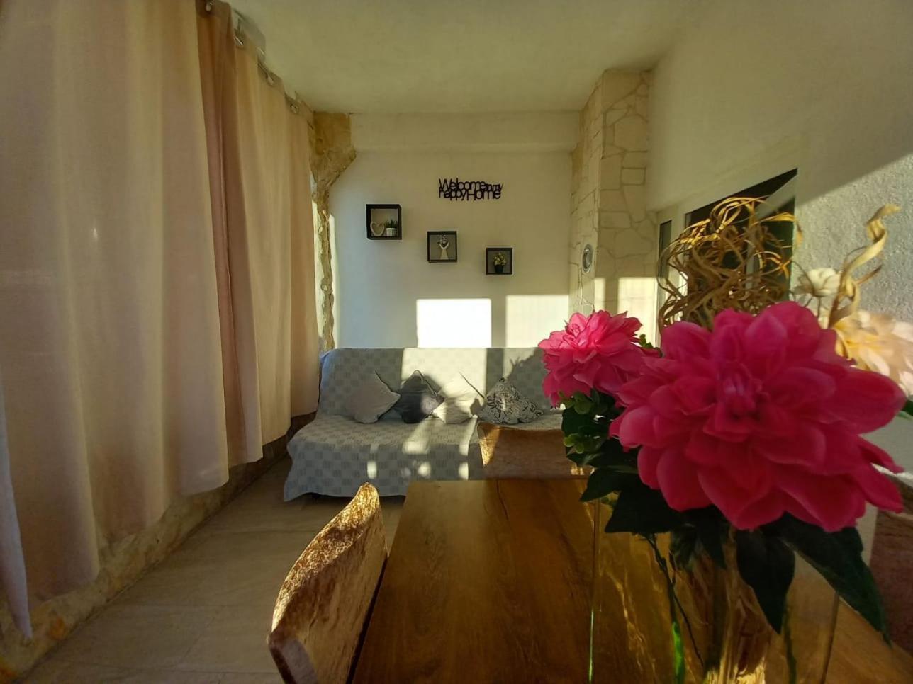 Apartmani Tudek วีร์ ภายนอก รูปภาพ